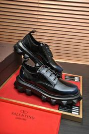 Picture of Valentino Shoes Men _SKUfw112487636fw